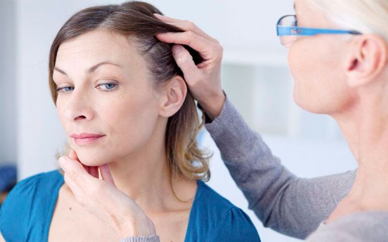 Diagnosis of head psoriasis by a doctor
